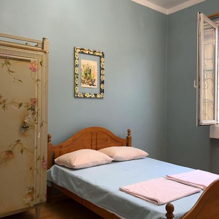 Guest House One Two Three Тбилиси Екстериор снимка