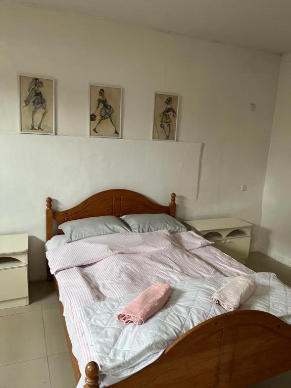 Guest House One Two Three Тбилиси Екстериор снимка